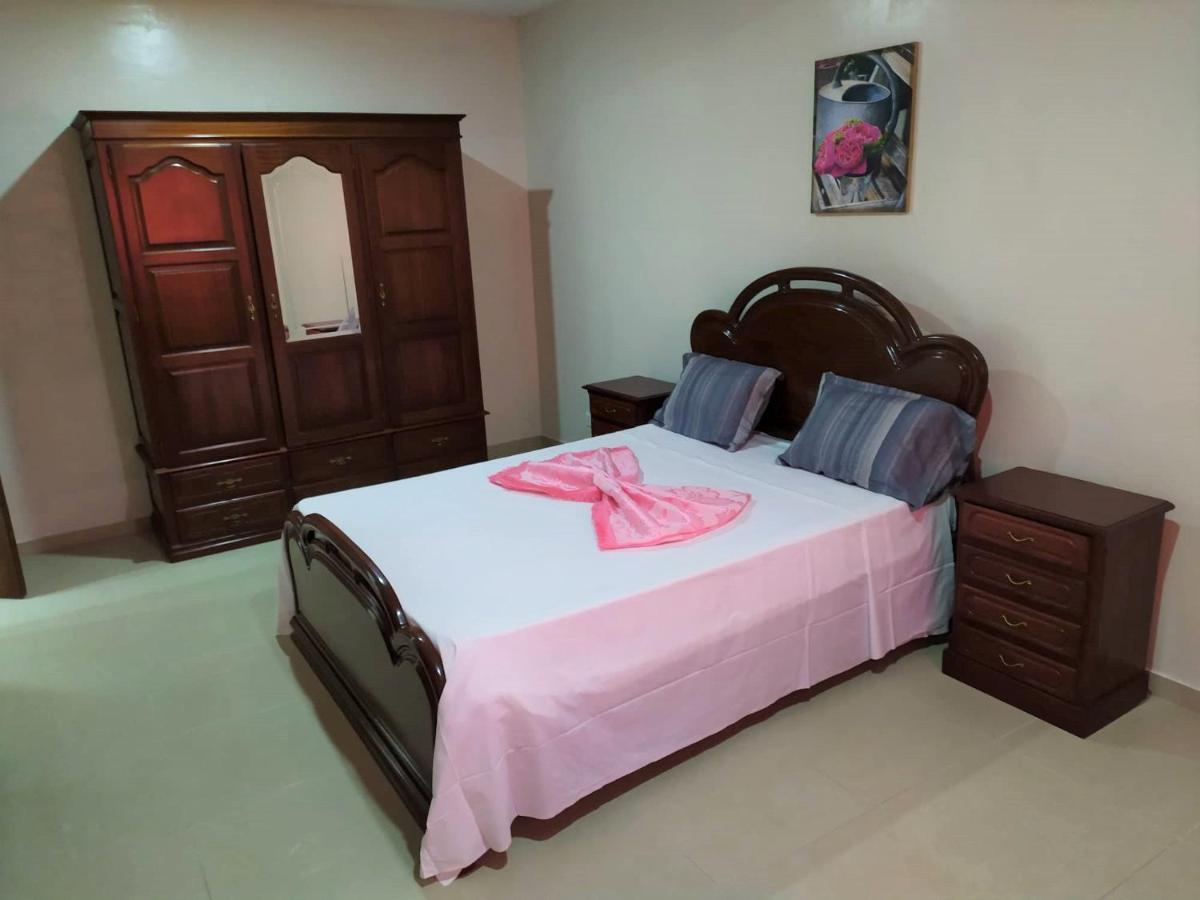Casa Cabral : Big Apartment Next To The Beach Tarrafal  Esterno foto